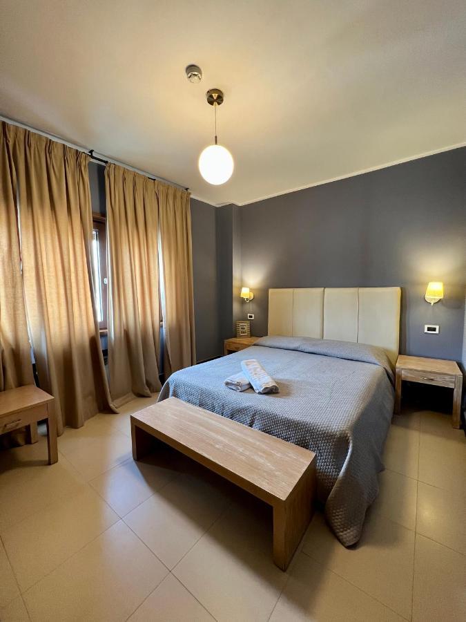 Allakala Rooms & Apartament Palermo Exterior photo
